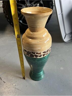 16" Element Two-Tone BAMBOO Vase in Green and Tan with Mosaic Band GUC
